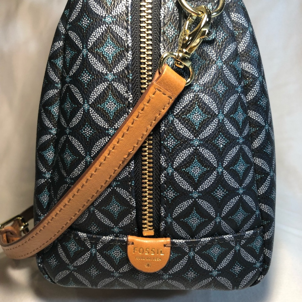 Fossil - Sydney Convertible Blue Satchel - 🎉HP🎉